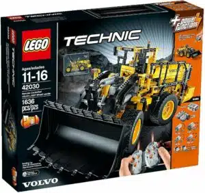 La chargeuse sur pneus télécommandée VOLVO L350F (42030)